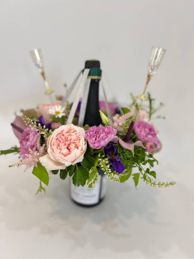 結婚記念日のリースアレンジ〜ワインと共に〜